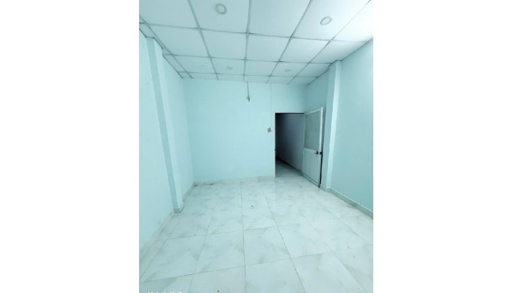 LÊ VĂN QUỚI - 2 TẦNG 2PN - HẺM XE HƠI - 28M2 SỔ NỞ HẬU GIÁ 2.95 TỶ